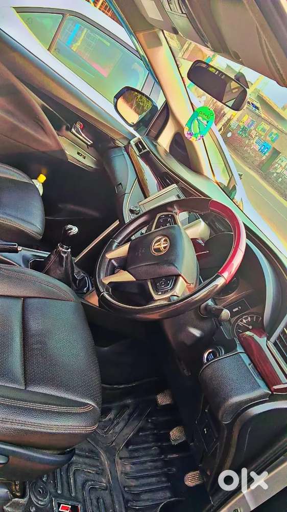 2016 Toyota Innova Crysta Diesel Manual Second Owner