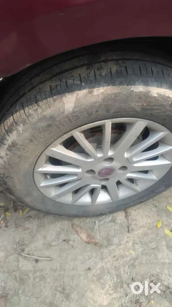 Fiat Linea 2011 Diesel 80000 Km Driven