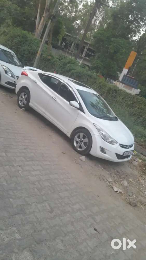 Hyundai New Elantra 2014