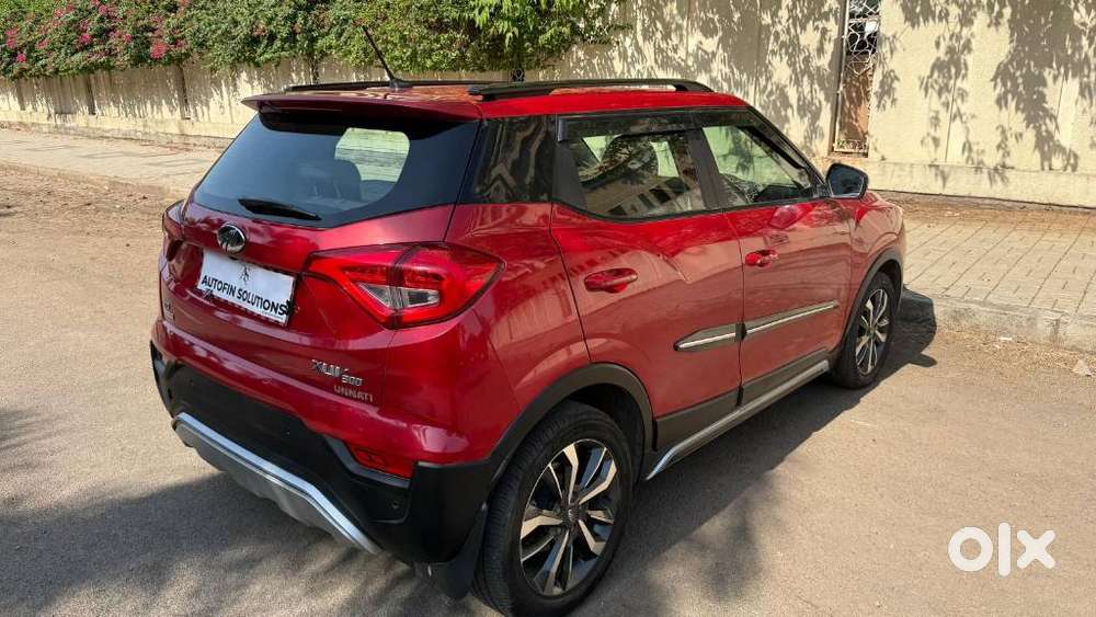 Mahindra Xuv300 W8 (o) 1.5 Diesel Amt, 2023, Diesel