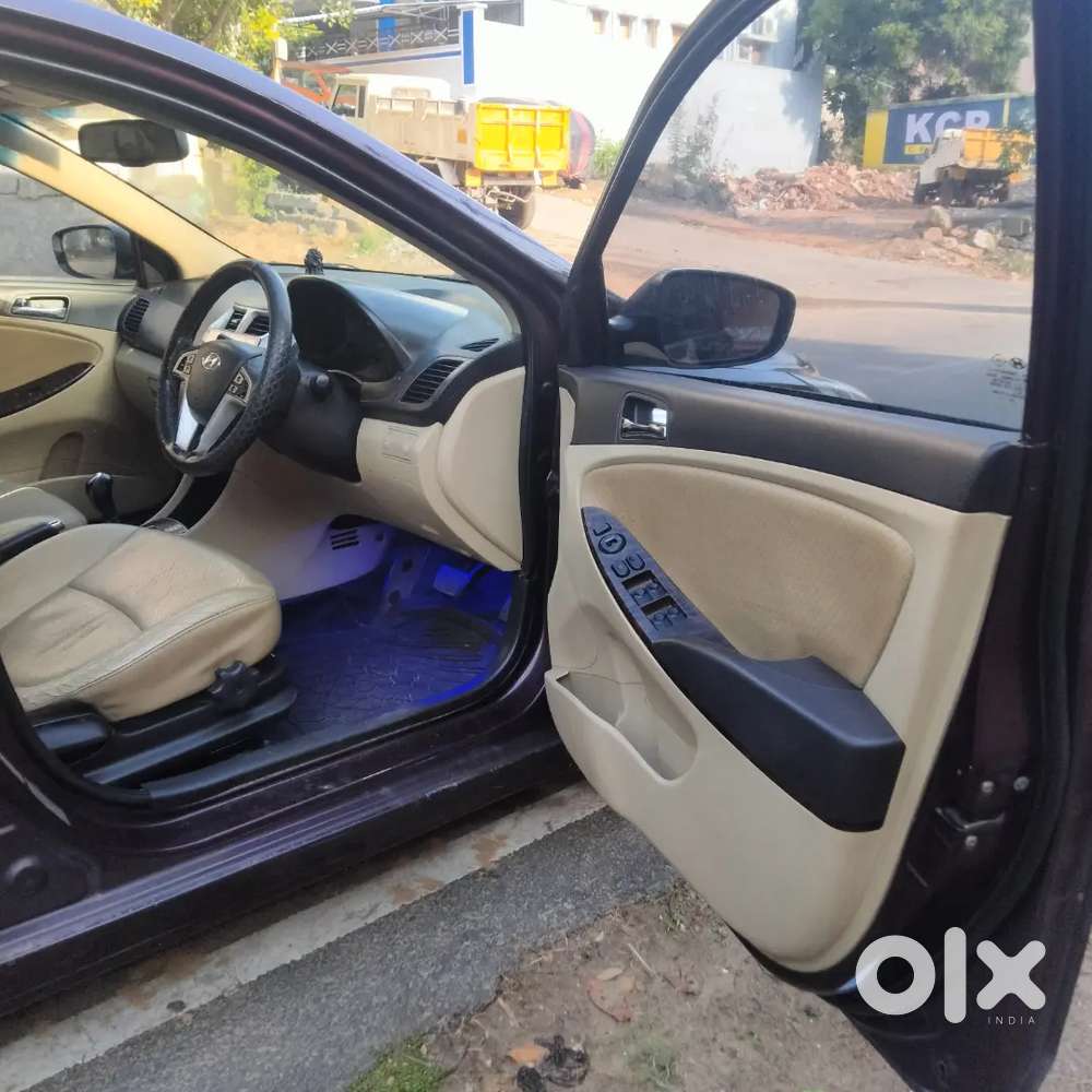 Hyundai Verna 2011 Diesel 10800 Km Driven