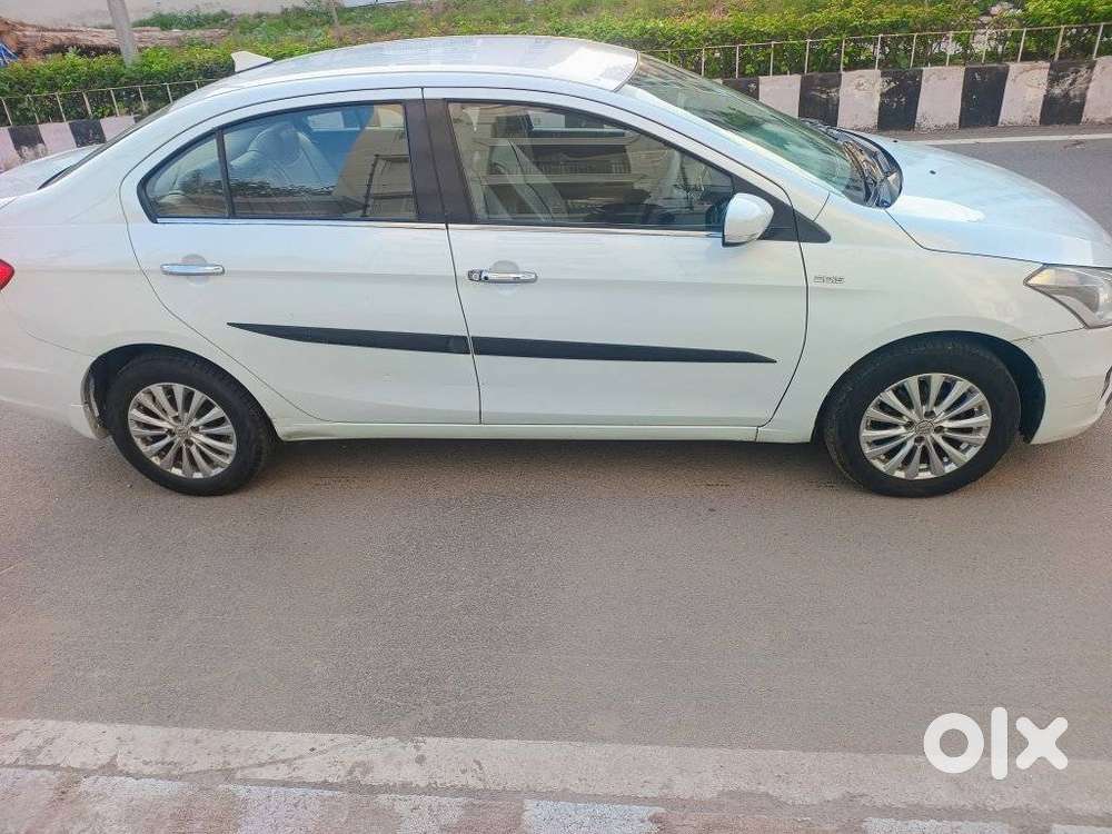 Maruti Suzuki Ciaz Zdi Shvs, 2015, Diesel