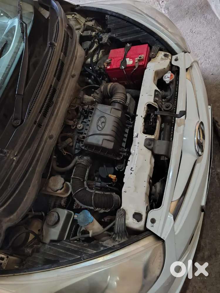 Hyundai Eon Sportz Petrol Automatic 2013