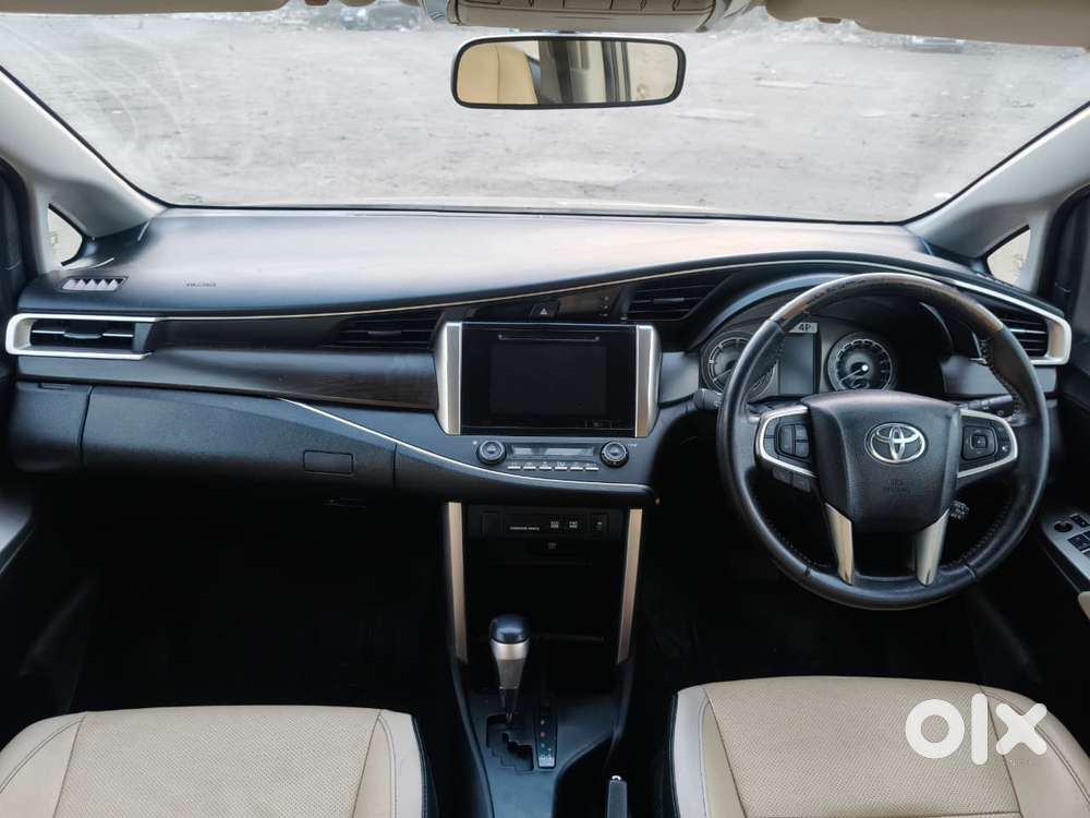 Toyota Innova Crysta 2.8 Zx At 7 Seater, 2019, Diesel