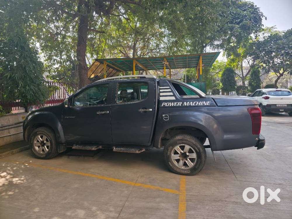 2017 Isuzu V-cross 4x4  1.5l Km  Jaipur Reg  Bs4 Diesel  ₹8l