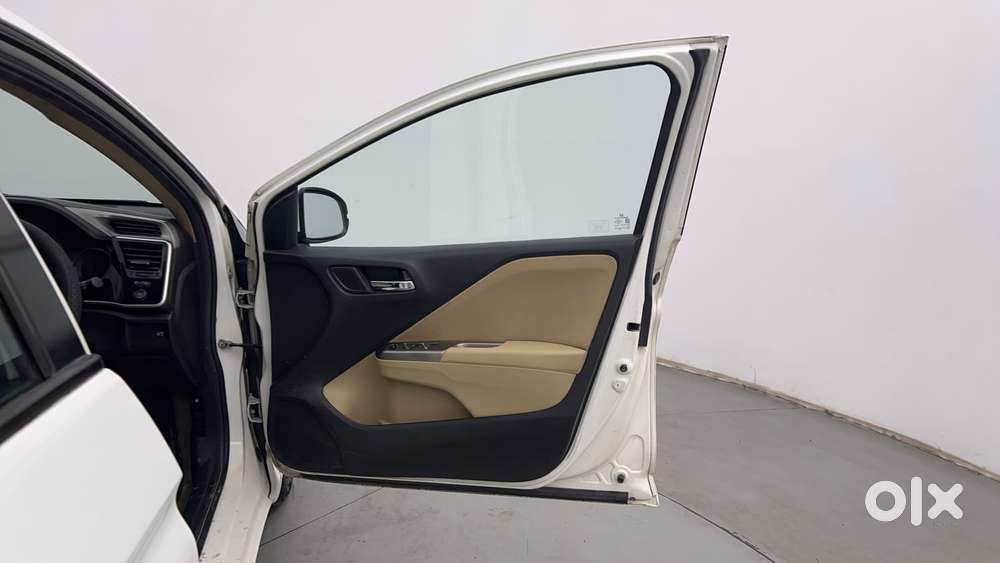 Honda City I-vtec S, 2016, Petrol
