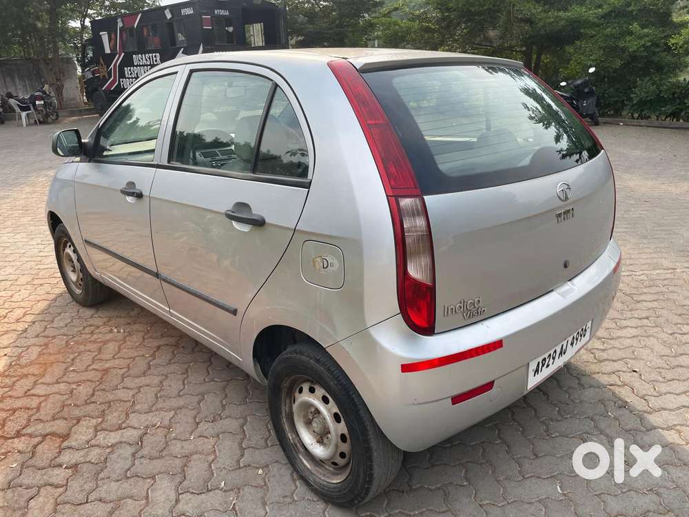 Tata Indica Vista 2008-2013 Aura Plus 1.3 Quadrajet, 2009, Diesel