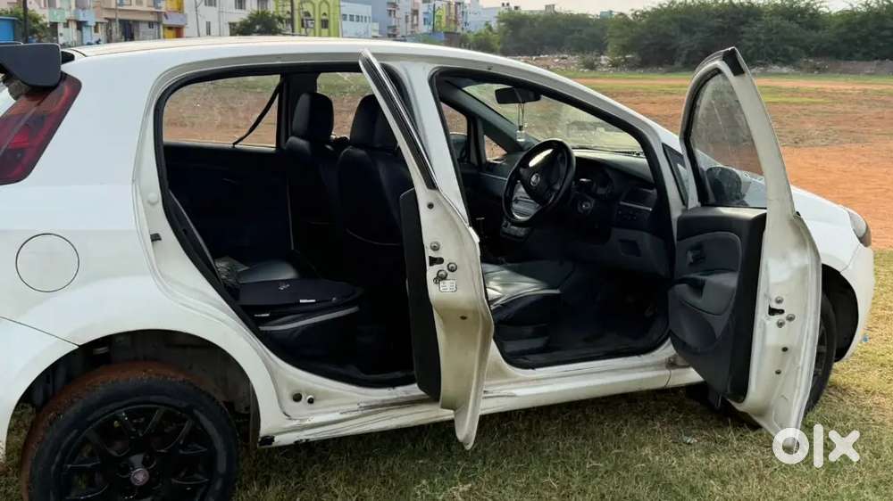 Fiat Grande Punto 2012 Diesel Car