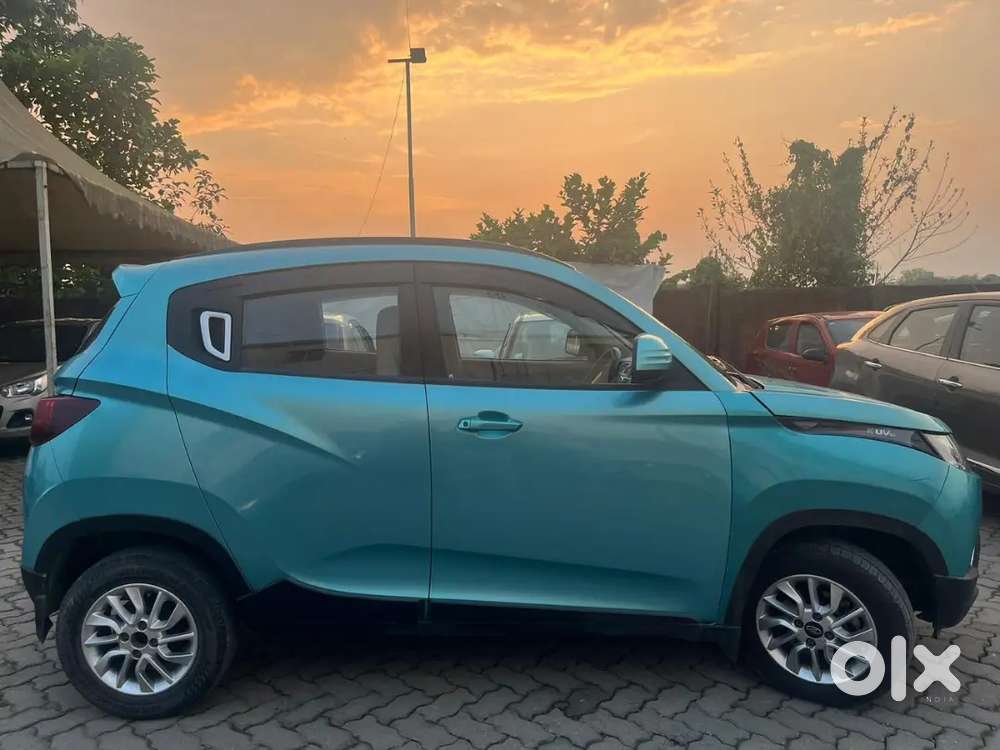 Mahindra Kuv 100 2017