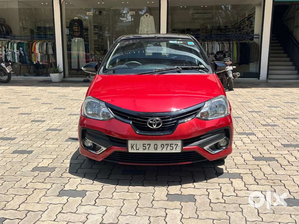 Toyota Etios 1.5 V, 2017, Petrol