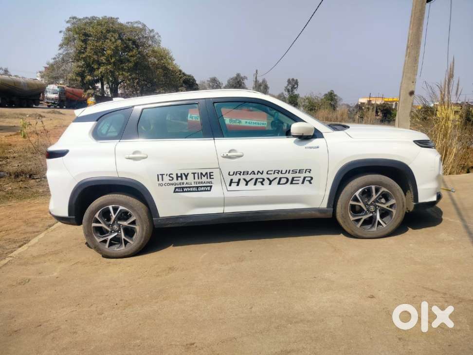 Toyota Urban Cruiser Hyryder 1.5 V Hybrid, 2023, Petrol