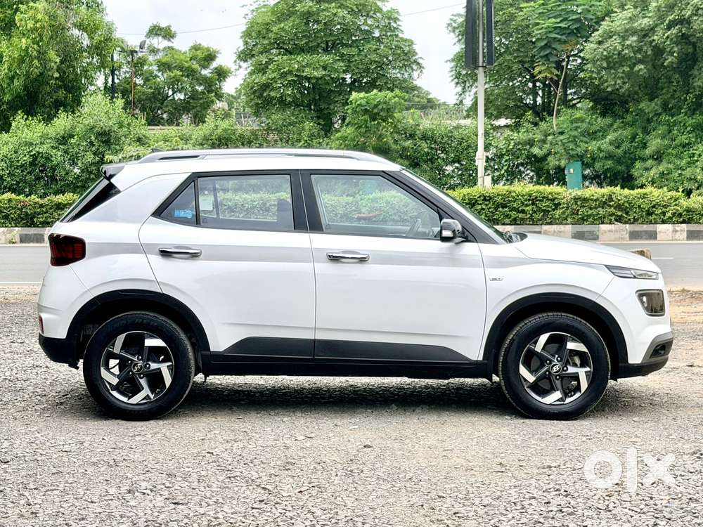 Hyundai Venue 1.0 Sx Plus Turbo Dct Dual Tone, 2021, Petrol