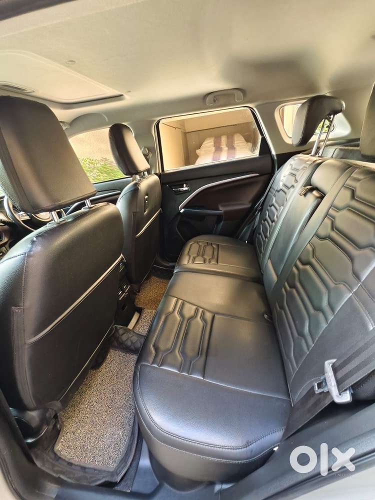 Maruti Suzuki Brezza 1.5 Zxi Smart Hybrid, 2022, Petrol