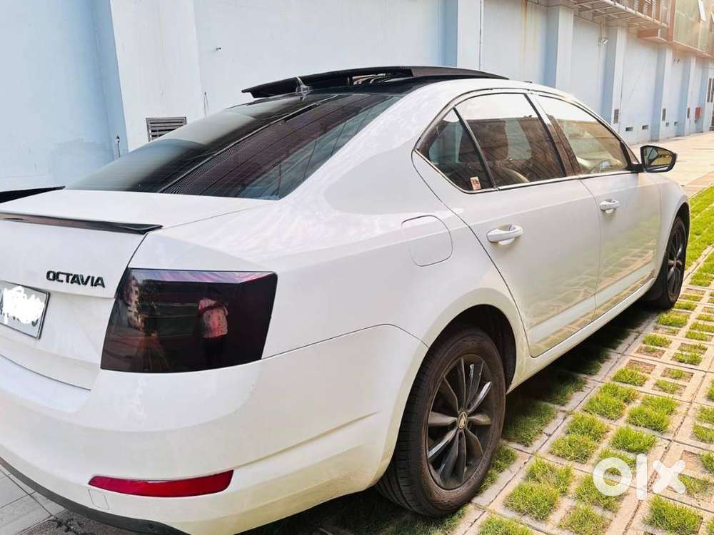 Skoda Octavia 2016 1.8 At Petrol 126000 Km Driven