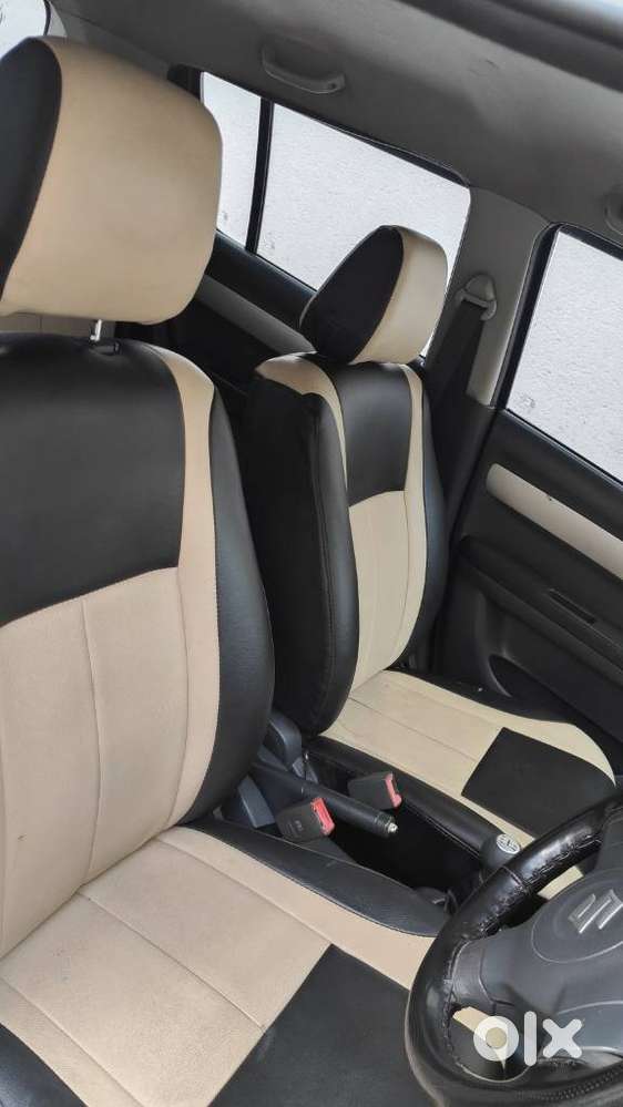 Maruti Suzuki Swift Vxi + Manual, 2011, Petrol