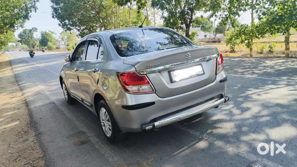 Maruti Suzuki Dzire Vxi 2022