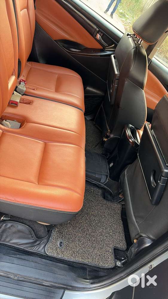 Toyota Innova Crysta 2.8 Gx At 7 Str, 2017, Diesel