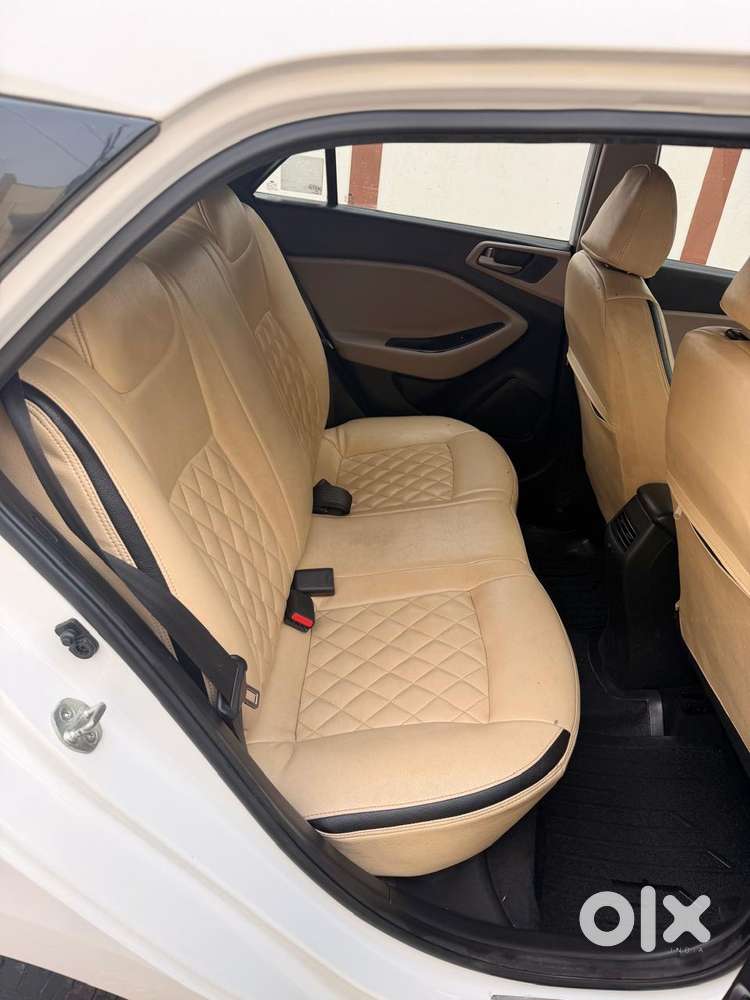 Hyundai I20 Sportz 1.2 Bs-iv, 2017, Petrol
