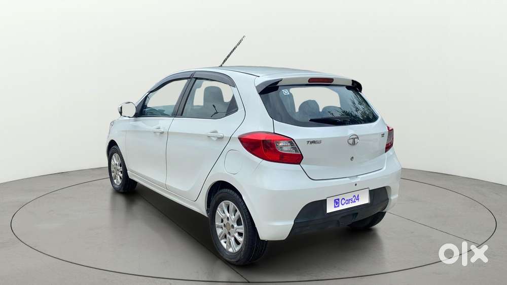 Tata Tiago 1.2 Revotron Xz, 2016, Petrol