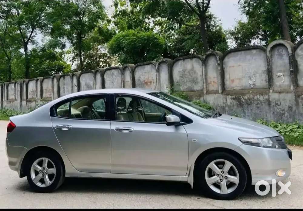 Honda City 2011 Petrol Well Maintained