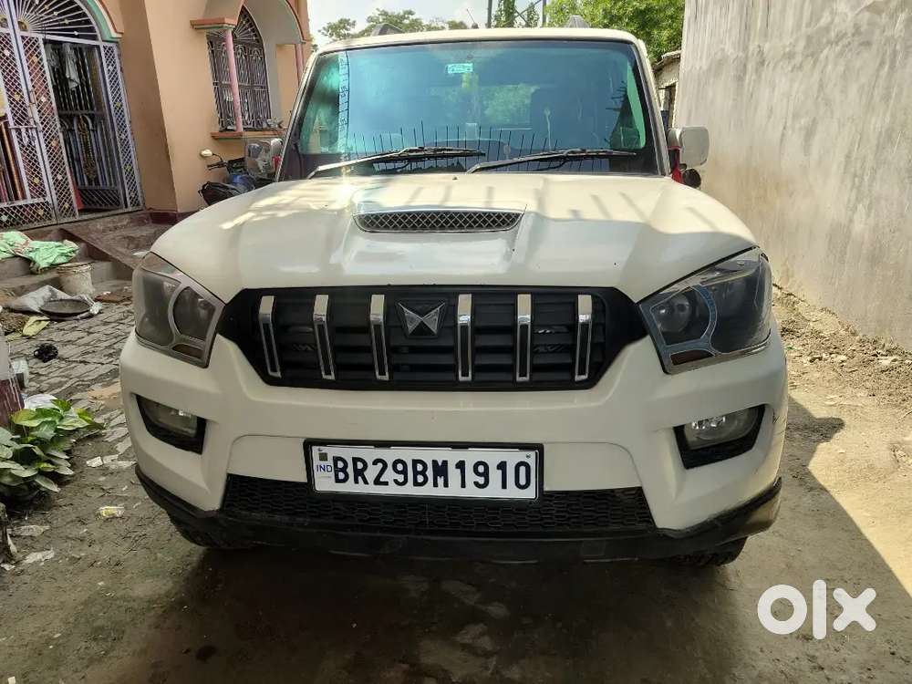 Mahindra Scorpio Classic Diesel 2016