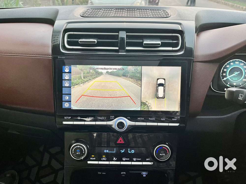 Hyundai Alcazar 2.0 Signature (o) Petrol At 6 Str, 2021, Petrol