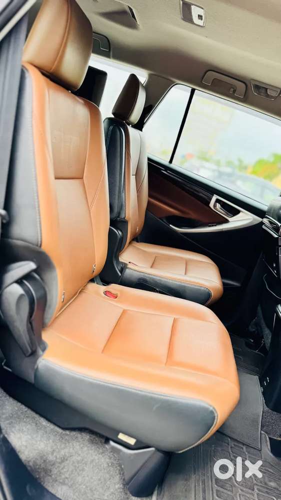Toyota Innova Crysta [2020-ongoing] 2.4 Zx At 7 Str, 2021, Diesel