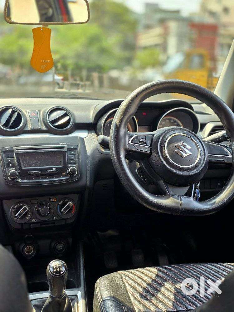 Maruti Suzuki Swift Vxi + Manual, 2021, Petrol