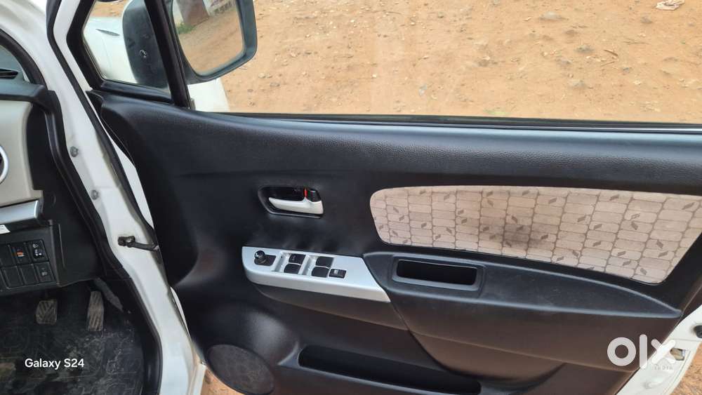 Maruti Suzuki Wagon R Vxi, 2014, Petrol