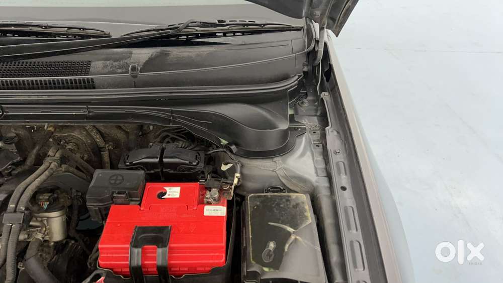 Hyundai Verna 1.5 Sx (o) Petrol Mt, 2023, Petrol