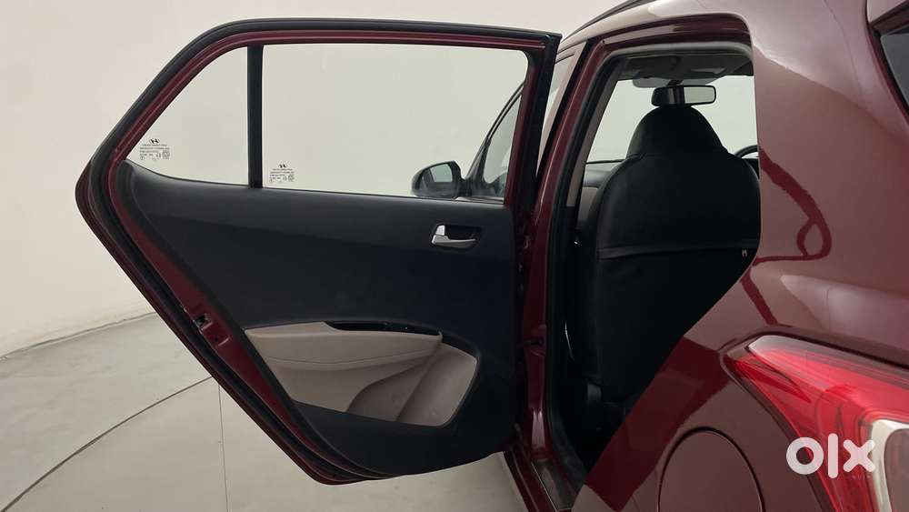 Hyundai Grand I10 1.2 Kappa Vtvt Asta (o) At, 2016, Petrol