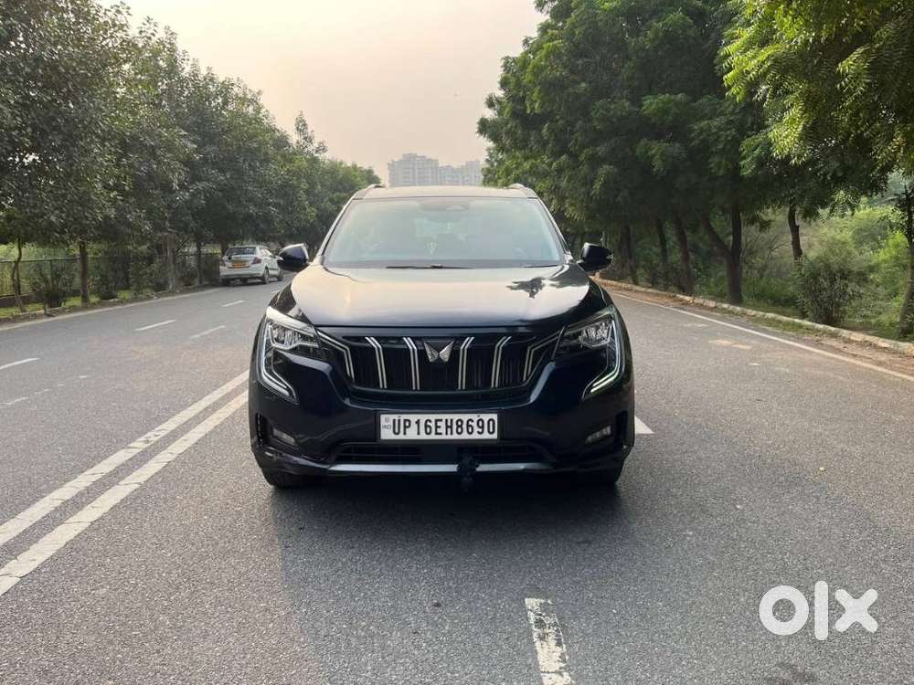 Mahindra Xuv700 2.0 Ax 7 Petrol At Str, 2024, Petrol