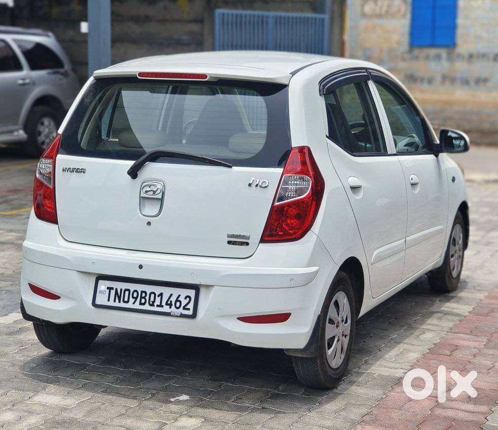 Hyundai I10 Asta Sunroof At, 2012, Petrol