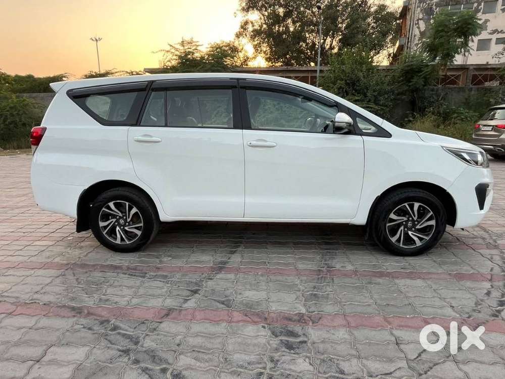 Toyota Innova Crysta 2.4 G Mt 8s, 2021, Diesel