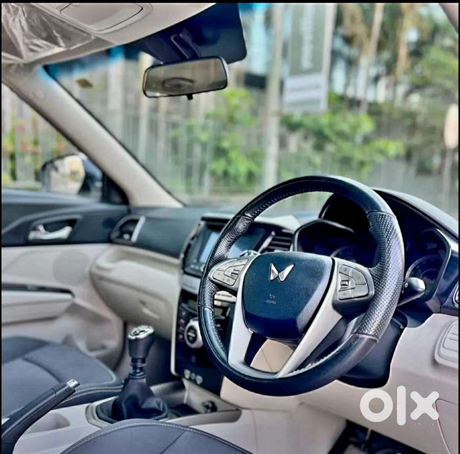 Mahindra Xuv300 W8 Option Diesel, 2023, Diesel