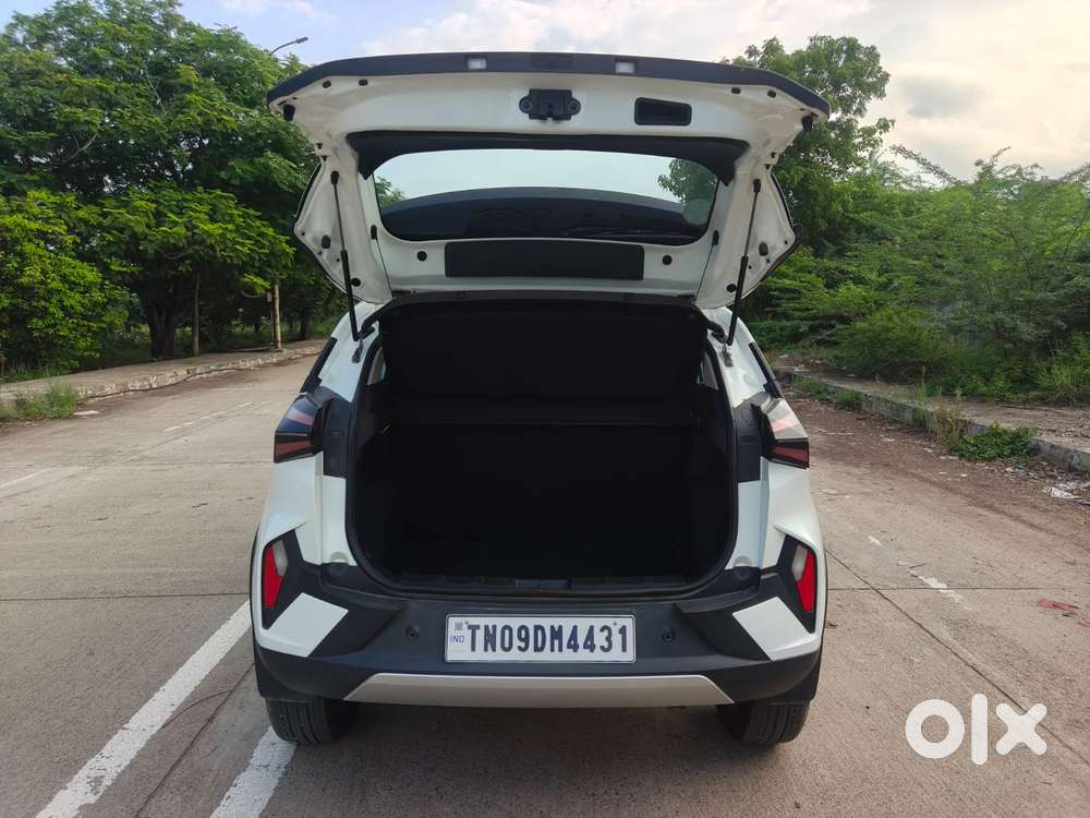 Tata Nexon Creative Plus S 1.5 Revotorq Diesel 6 Mt, 2025, Diesel