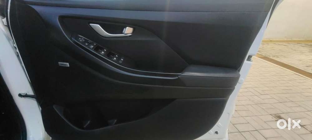 Hyundai Creta 1.4 Dct Turbo Sx, 2022, Petrol