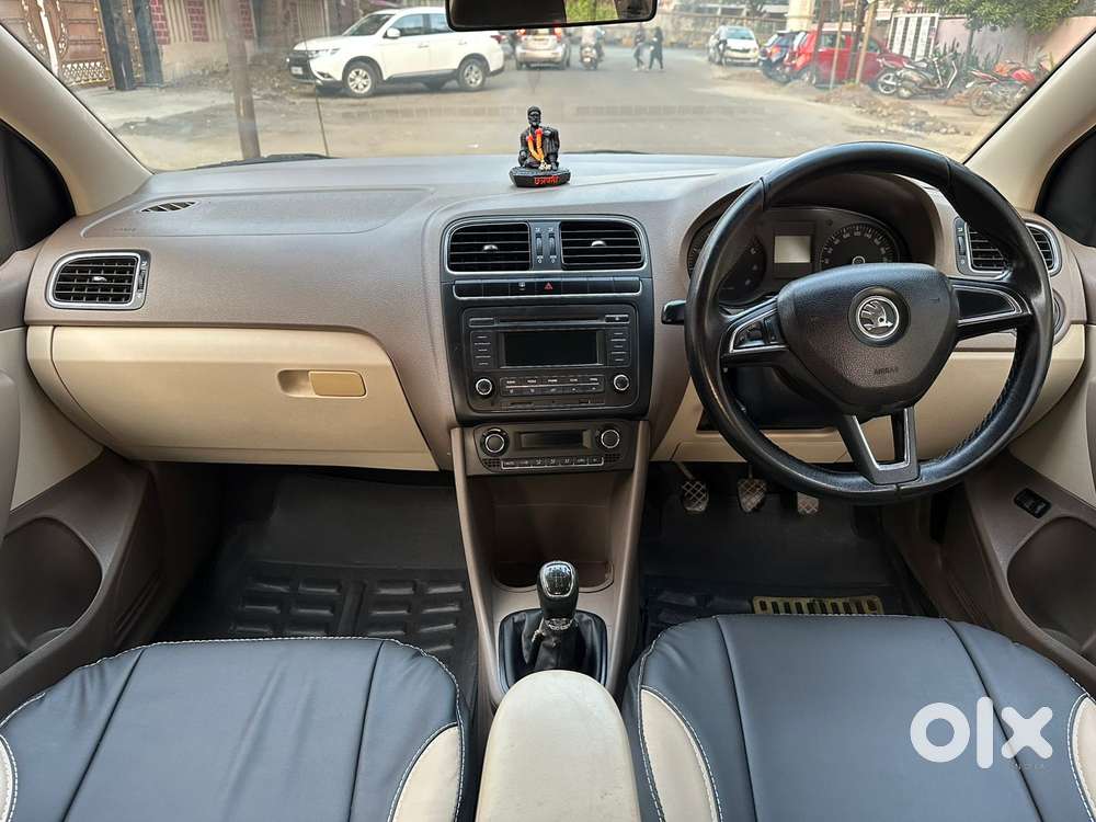 Skoda Rapid 1.6 Mpi Mt Elegance Plus, 2013, Petrol