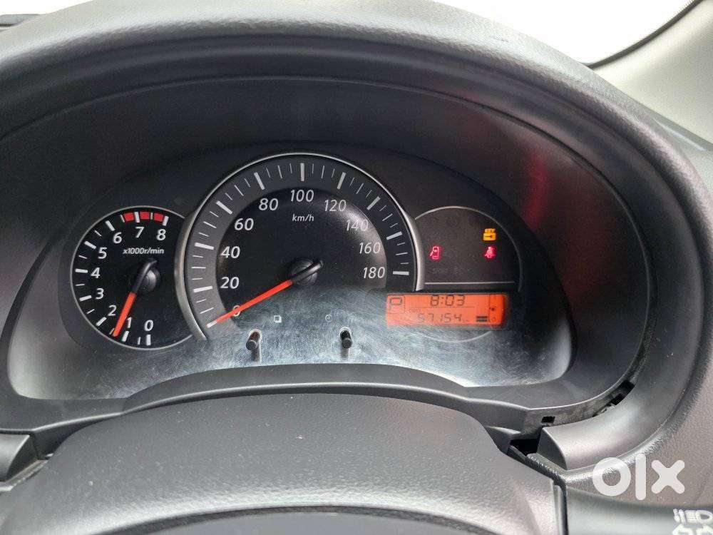 Nissan Micra Xv Cvt, 2018, Petrol