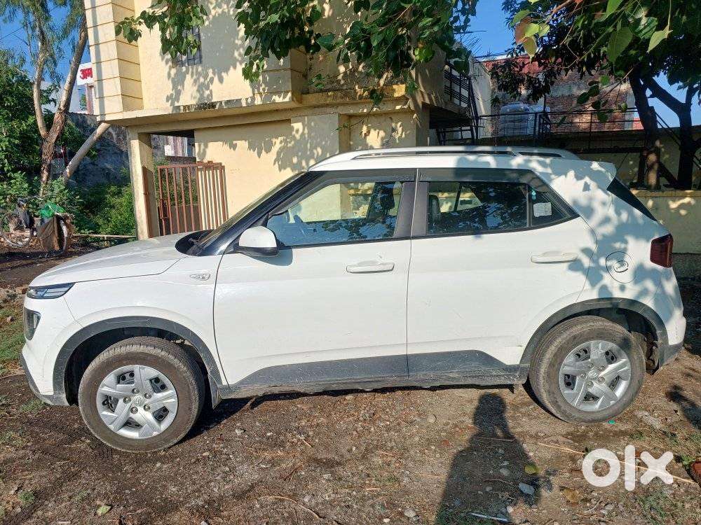 Hyundai Venue S Mt 1.2 Kappa, 2022, Petrol