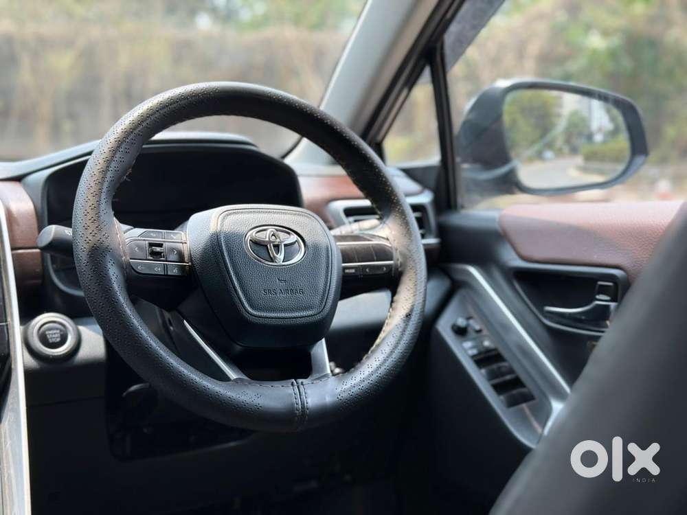 Toyota Innova Hycross Gx (o), 2024, Petrol