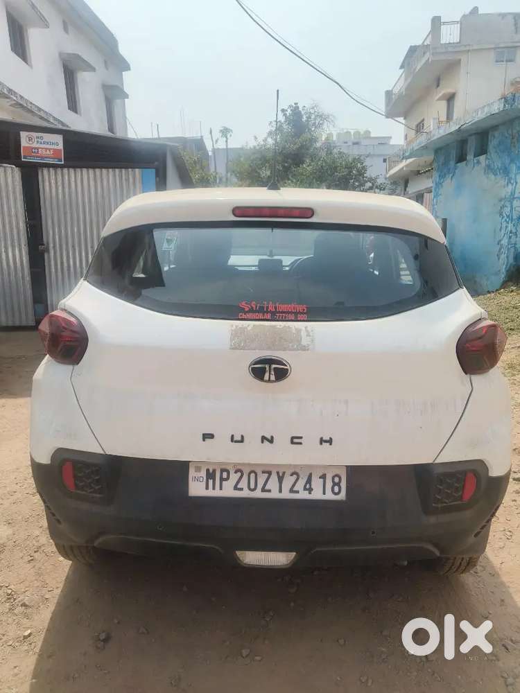 Tata Punch 2025 Petrol Well Maintained