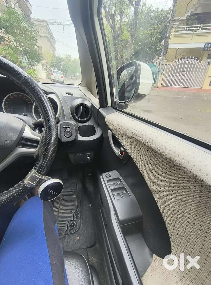 Honda Jazz 2009 Petrol Well Maintained