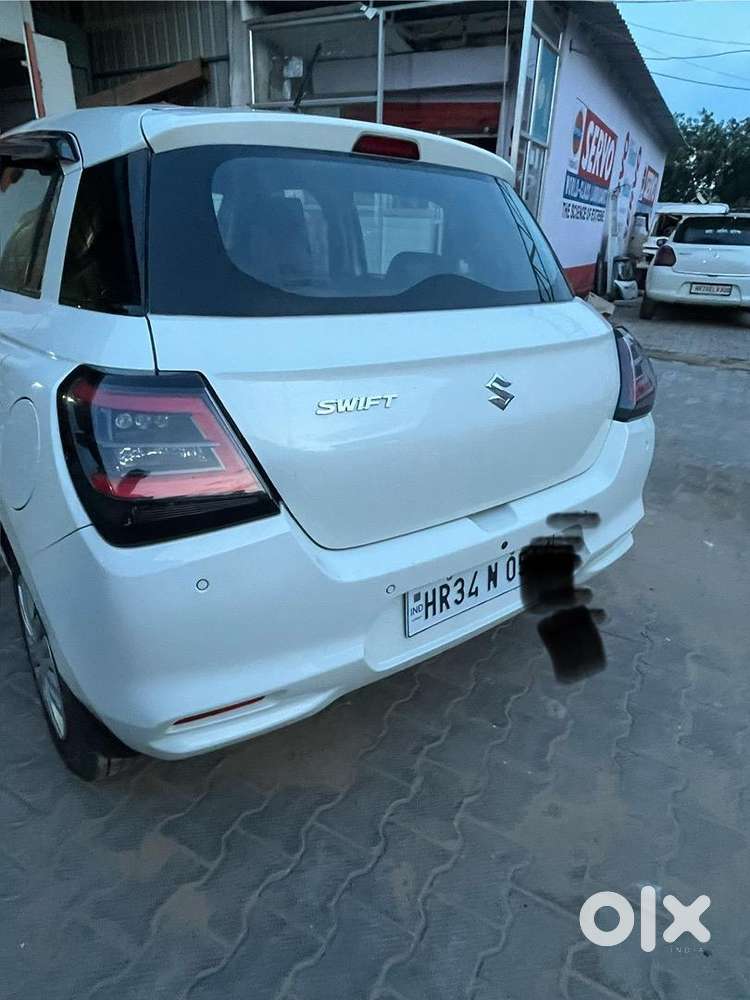 Maruti Suzuki Swift 2024 Petrol 40000 Km Driven