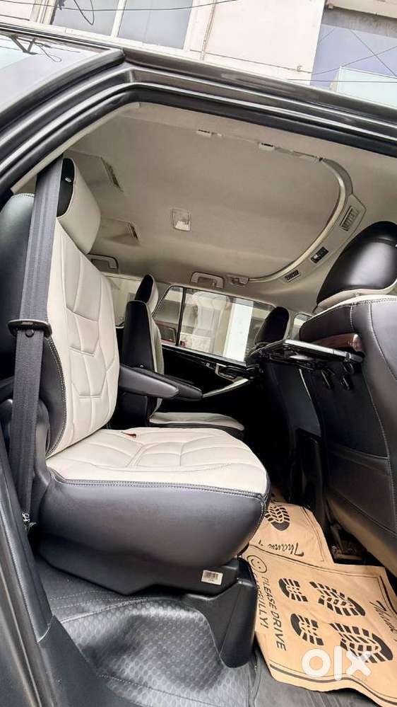 Toyota Innova Crysta 2.4 Z 7 Str, 2022, Diesel