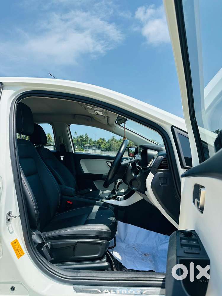 Tata Altroz 1.2 Xz Plus Petrol, 2023, Petrol