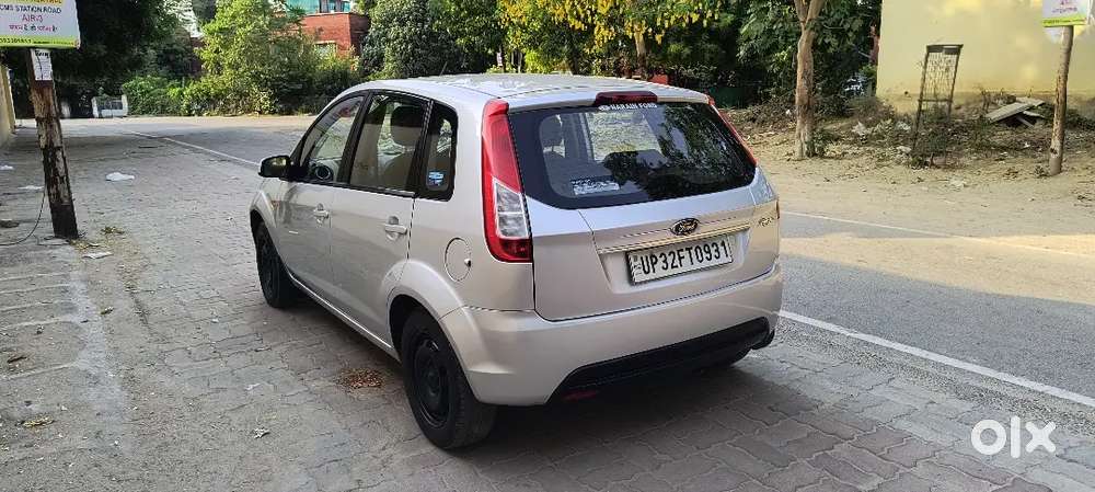 Ford Figo 2013 Cng & Hybrids 79000 Km Driven