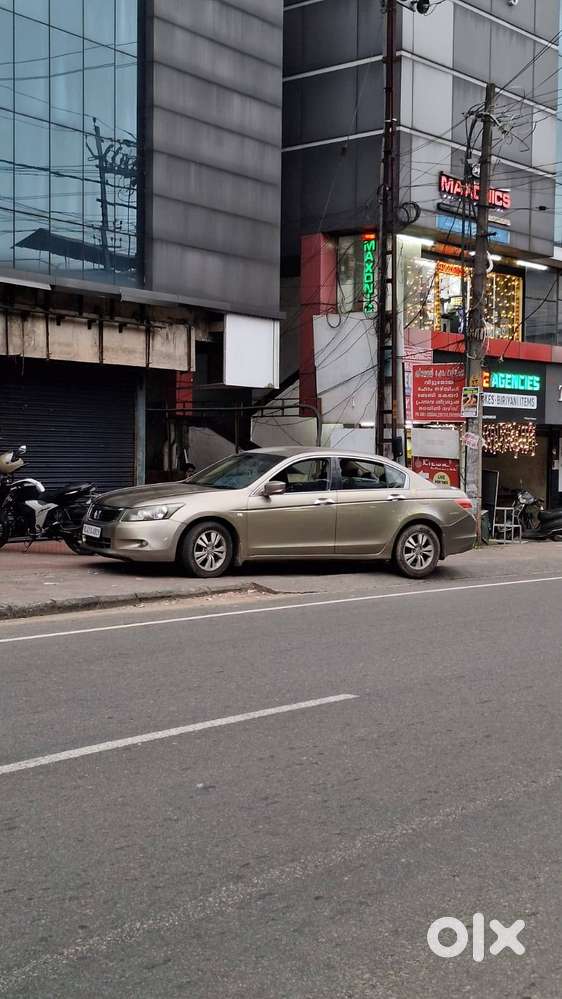 Honda Accord 2009 Petrol