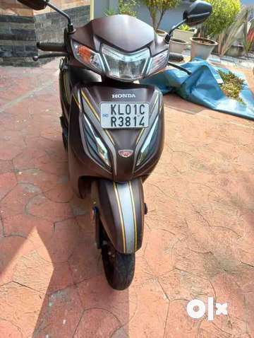 ACTIVA 6G DELUXE LIMITED EDITION BS 6 MAT BROWN FUEL INJECTION SYSTEM Scooters 1792045614