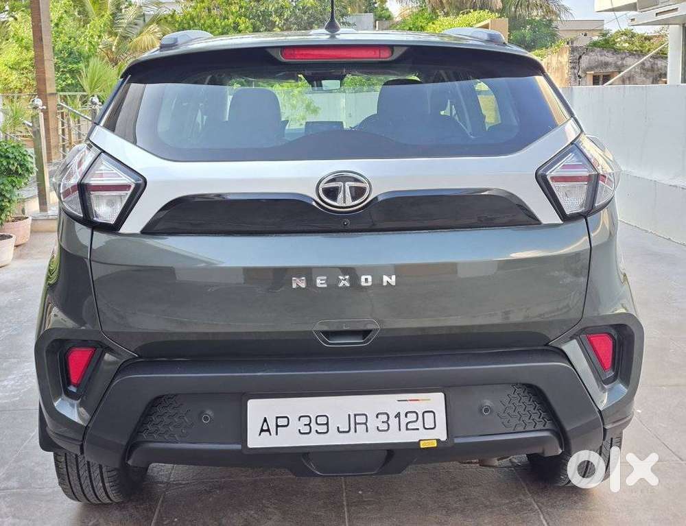 Tata Nexon 1.2 Revotron Xm (s), 2021, Petrol